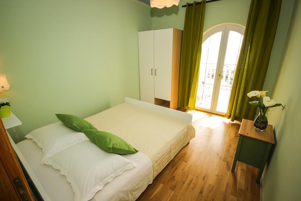 Apartmani Kristijan Jesenice  Esterno foto
