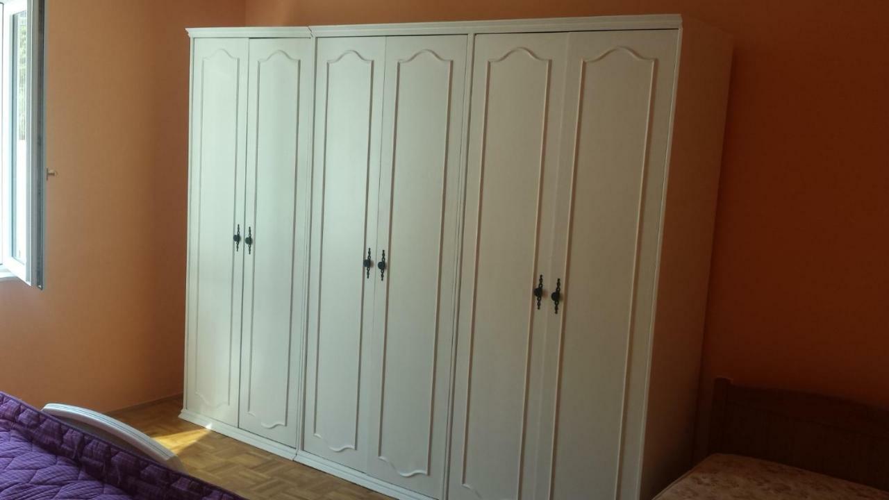 Apartmani Kristijan Jesenice  Esterno foto