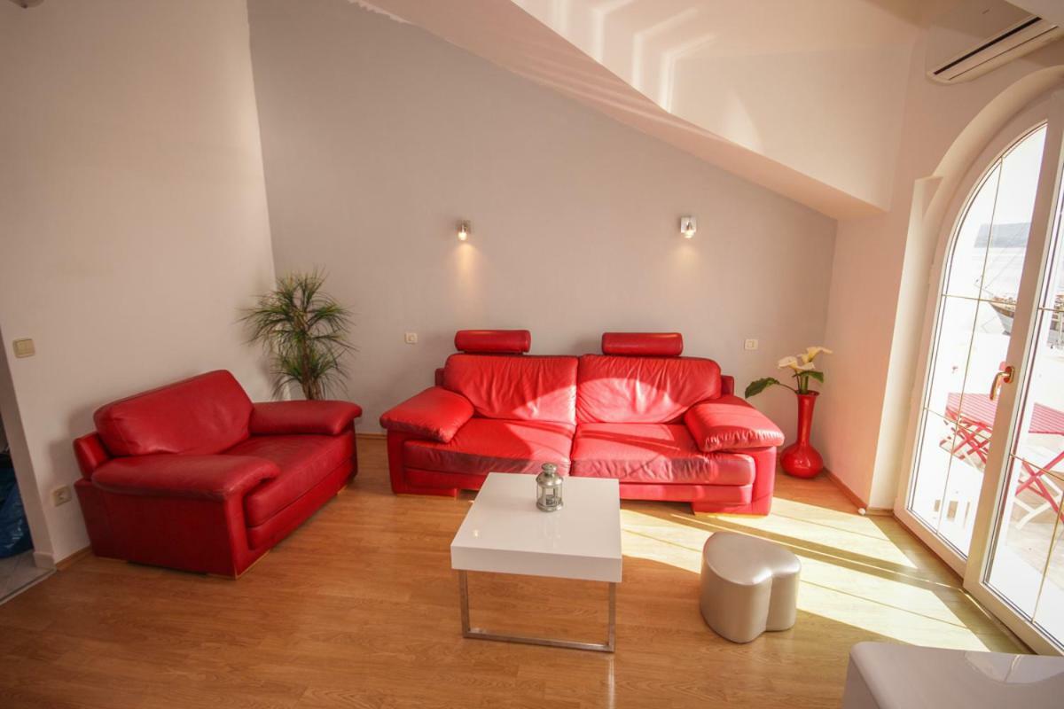 Apartmani Kristijan Jesenice  Esterno foto