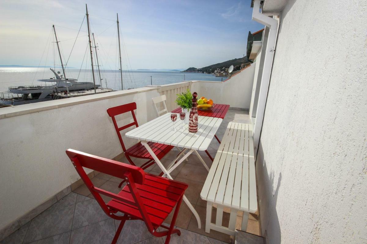 Apartmani Kristijan Jesenice  Esterno foto